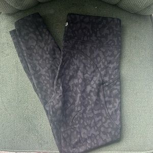 Lululemon cheetah print leggings 25”